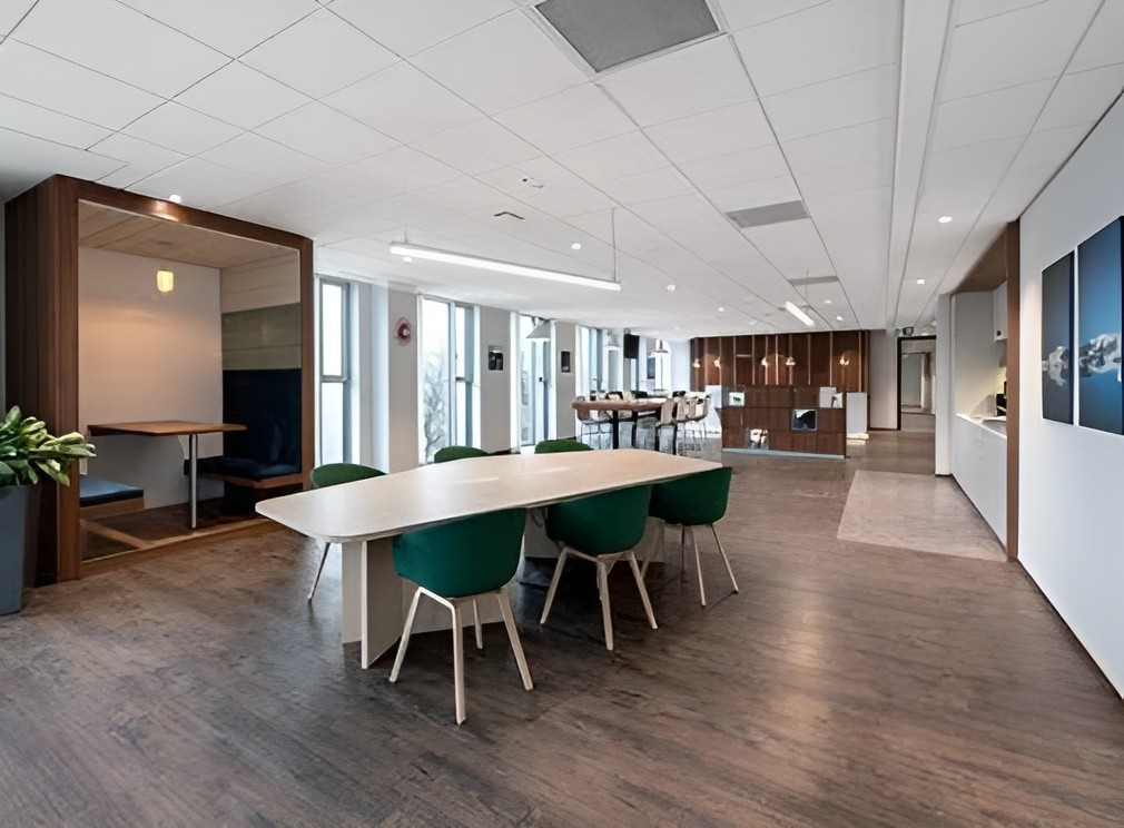 HQ Office Space Rental Agency Beach One Building Oman