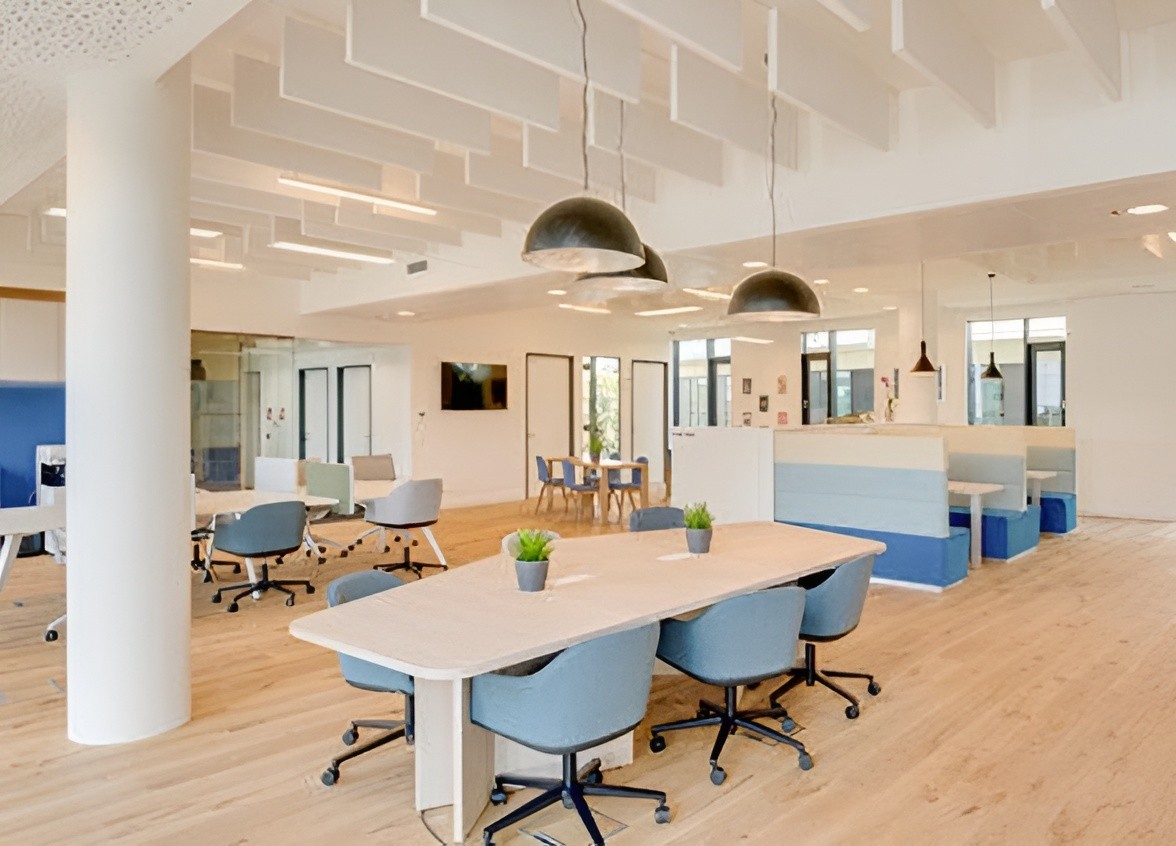 HQ Office Space Rental Agency Beach One Building Oman