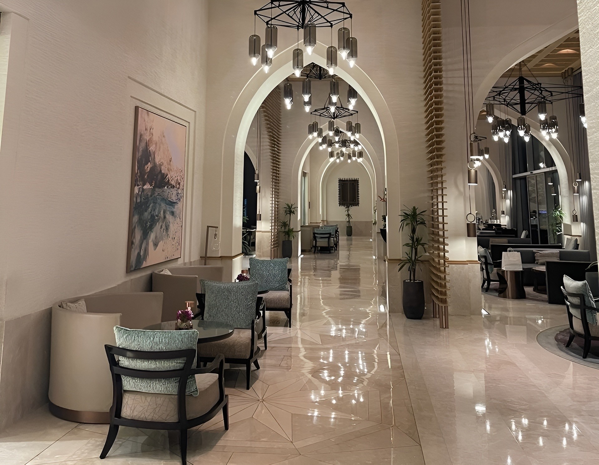 Tarini Lounge