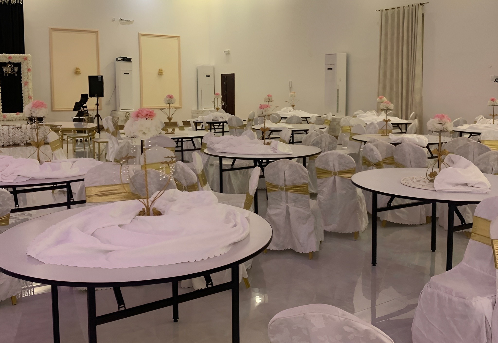 Purple Hall Weddings And Events Samail Oman