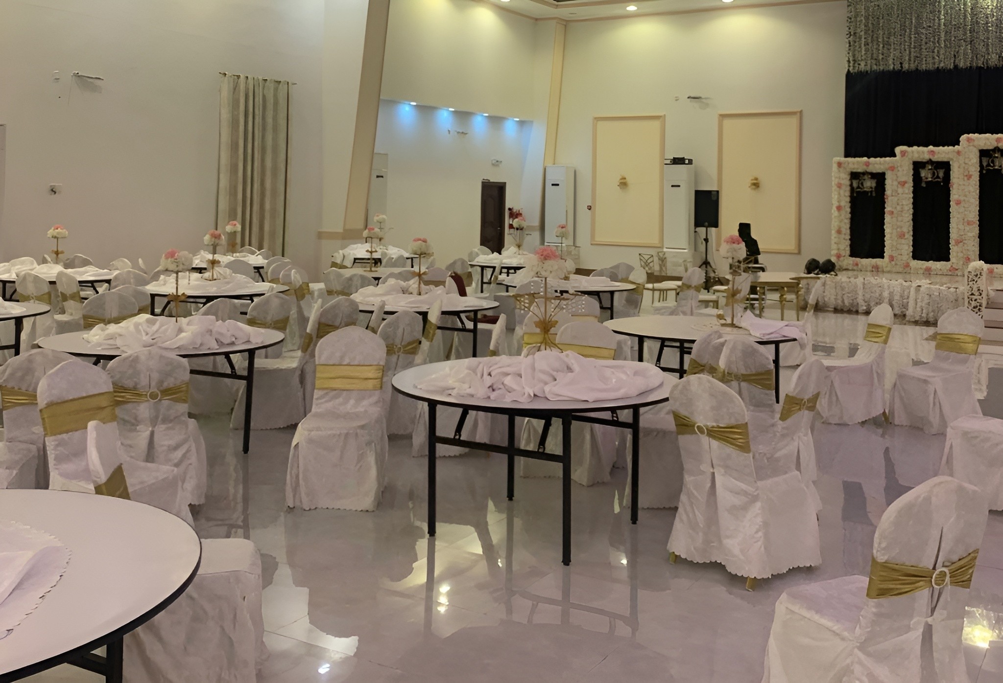 Purple Hall Weddings And Events Samail Oman