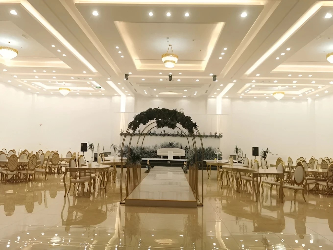 Mazoon Hall For Weddings