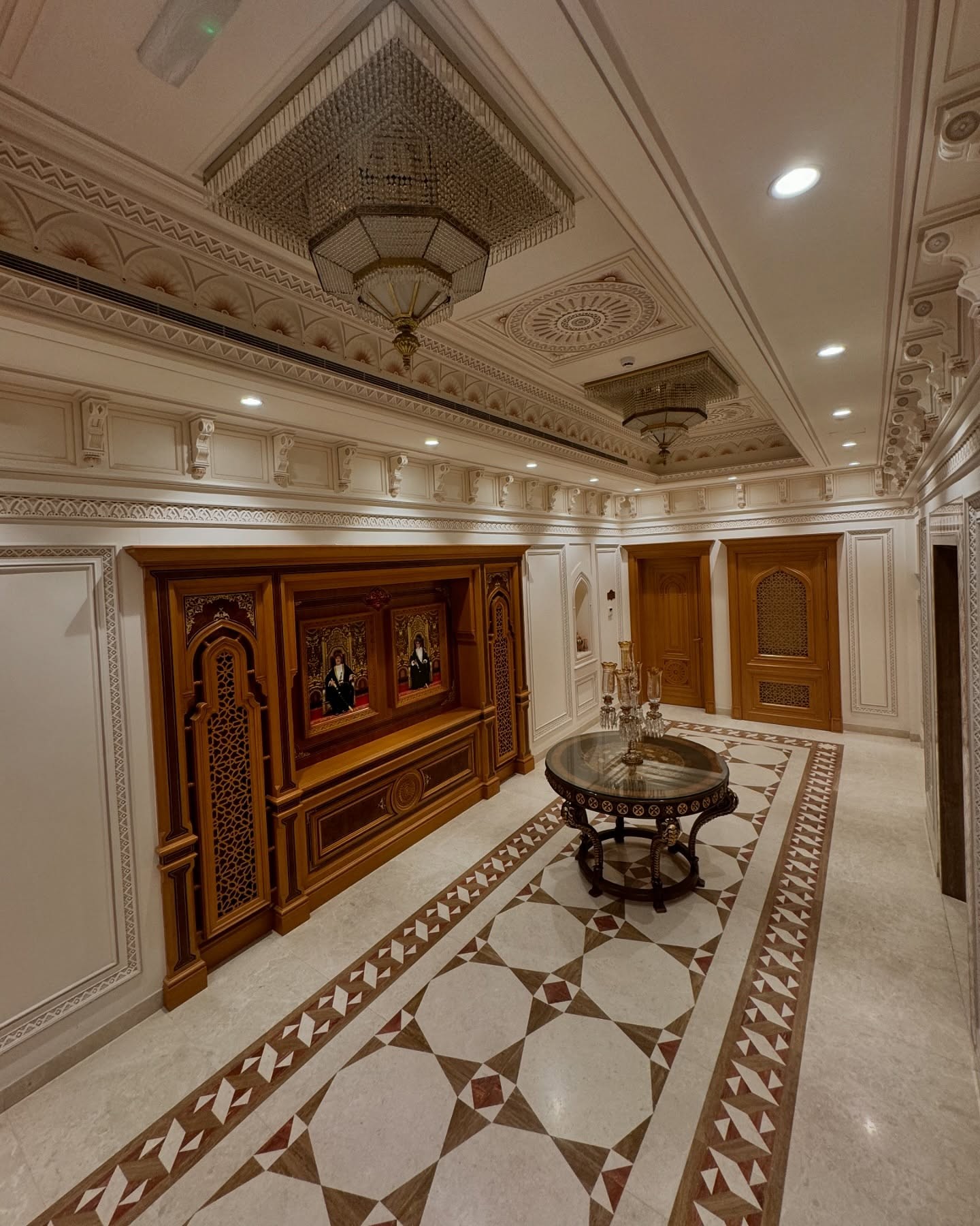 Al Qasr Hall Street Oman