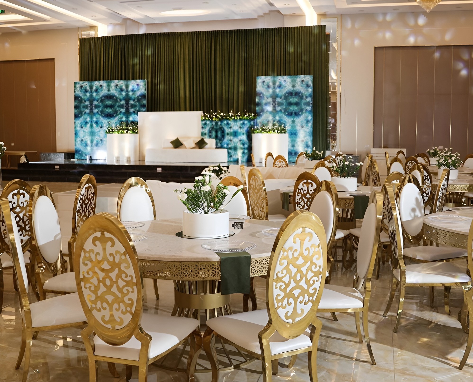 Mazoon Hall For Weddings