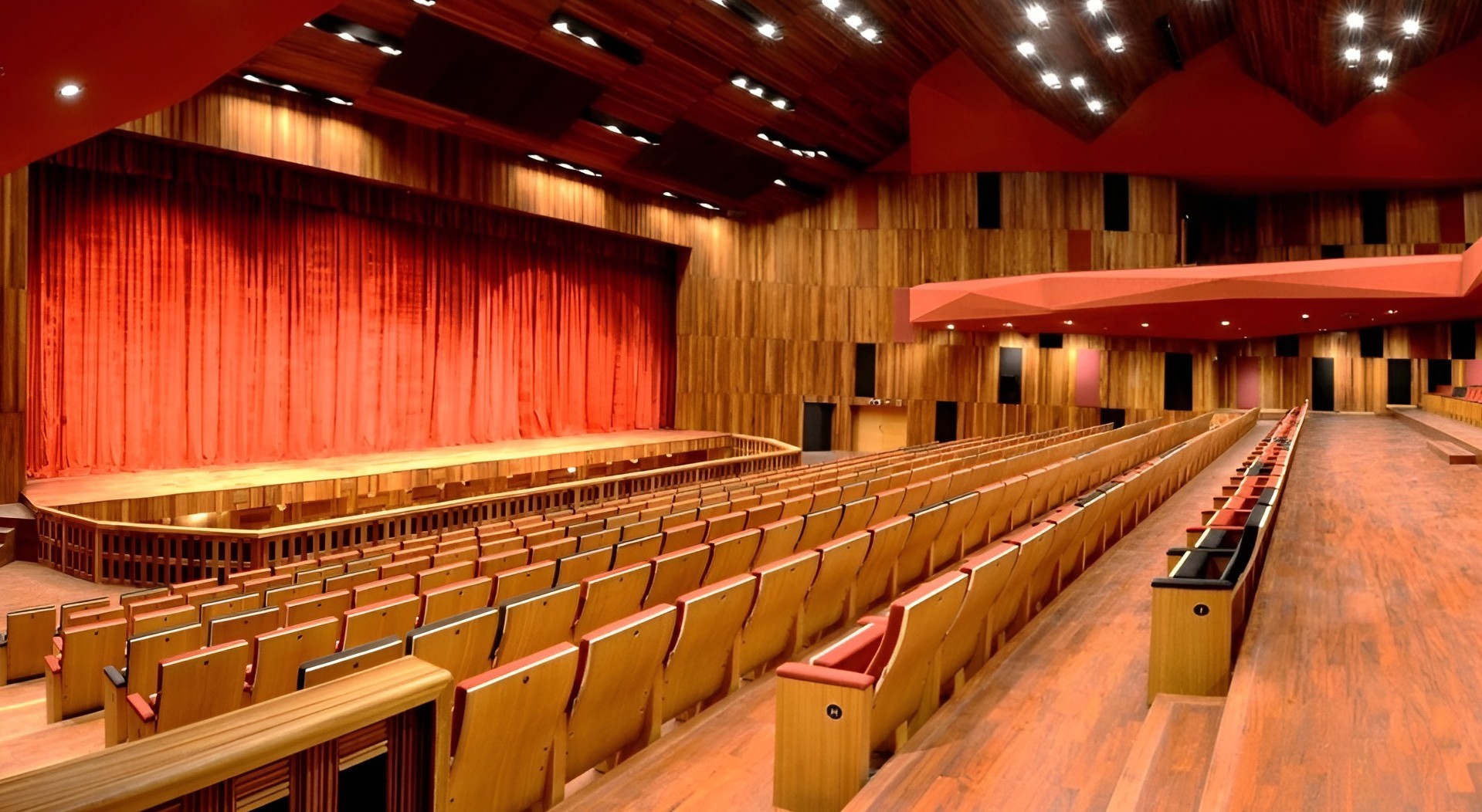 Leyla Gencer Opera and Arts Center