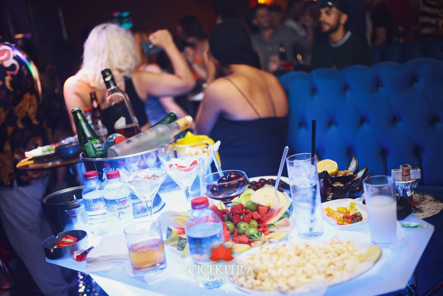 Cicek Pera  Night Club Istanbul