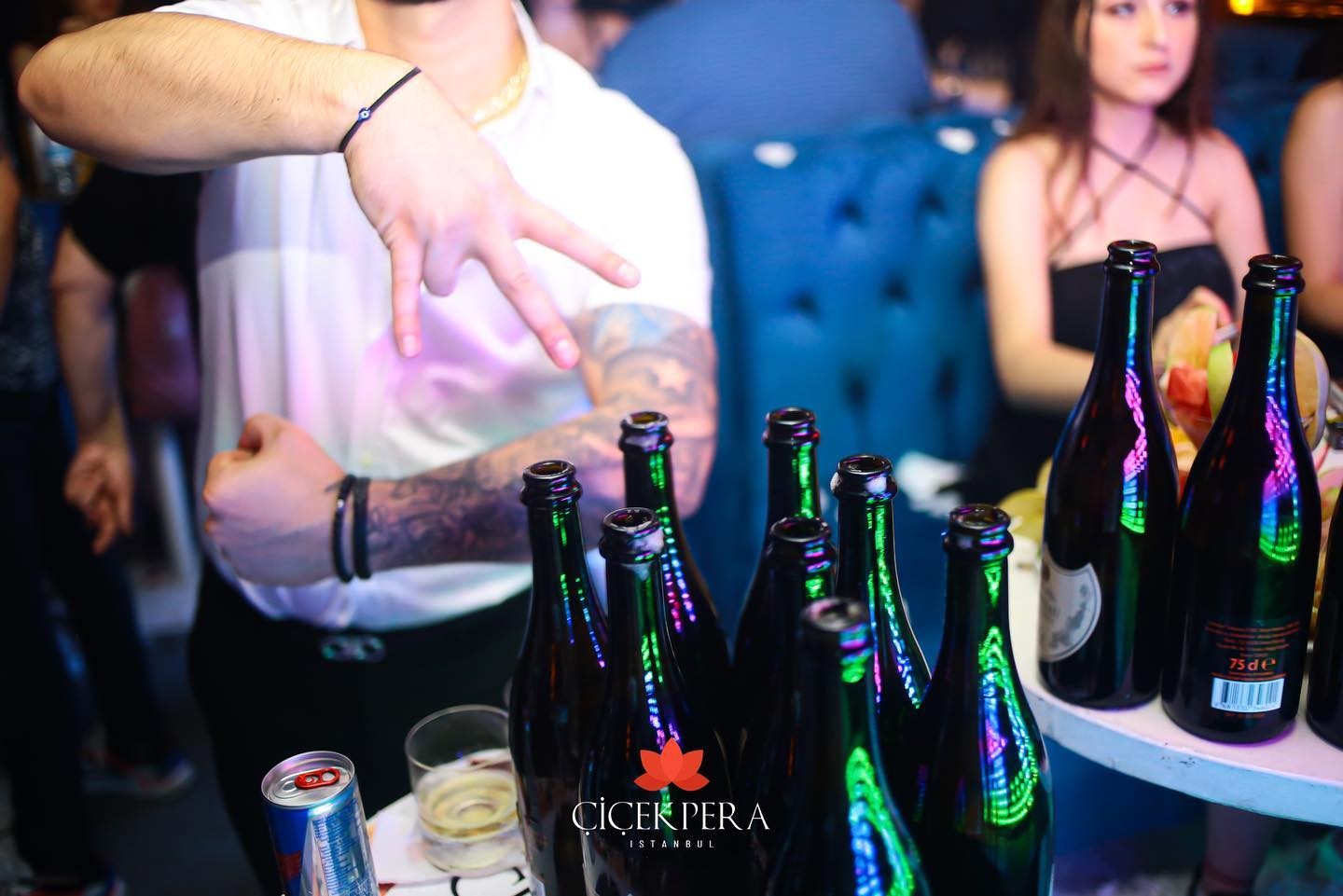 Cicek Pera  Night Club Istanbul