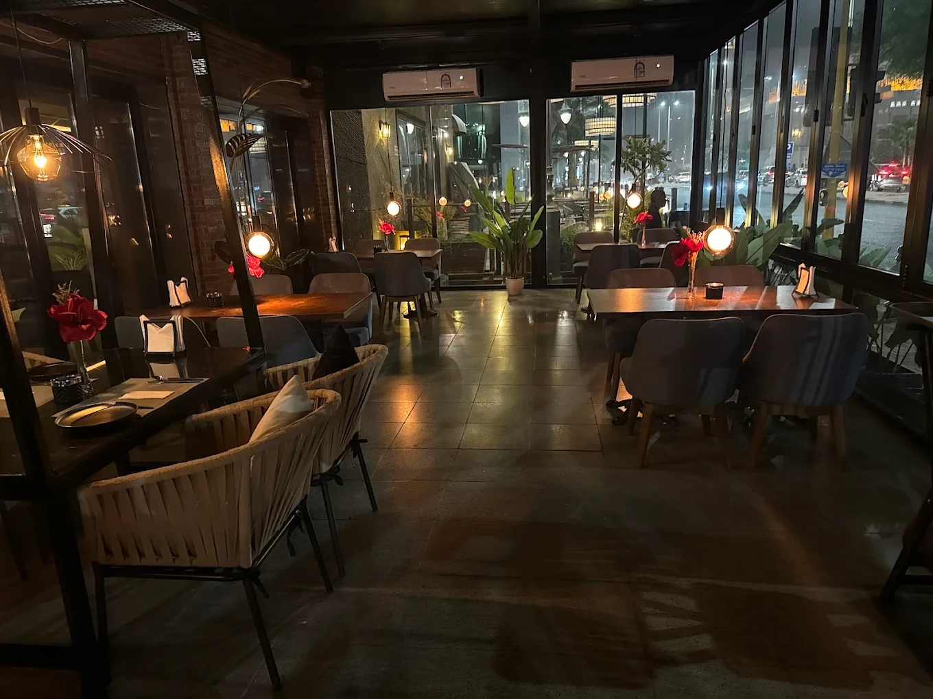 Business Lounge Restaurant Kuwait