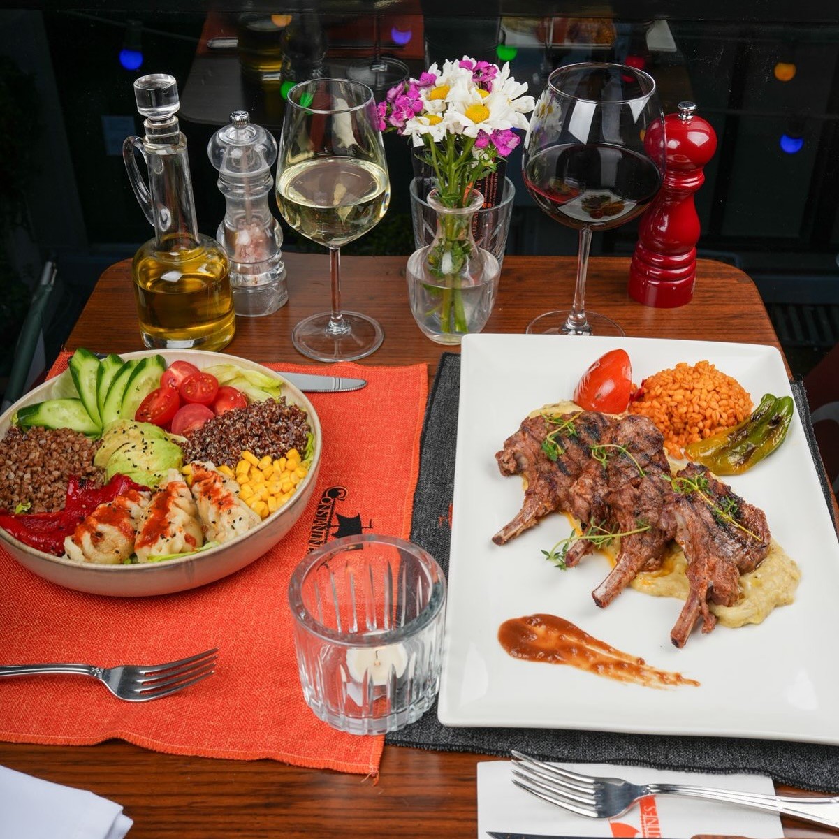 Constantines Ark Restaurant & Cafe