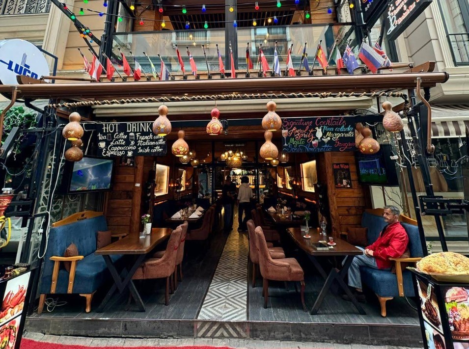 Constantines Ark Restaurant & Cafe