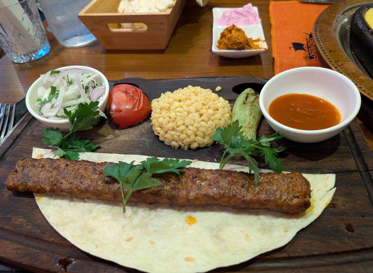 Constantines Ark Restaurant & Cafe