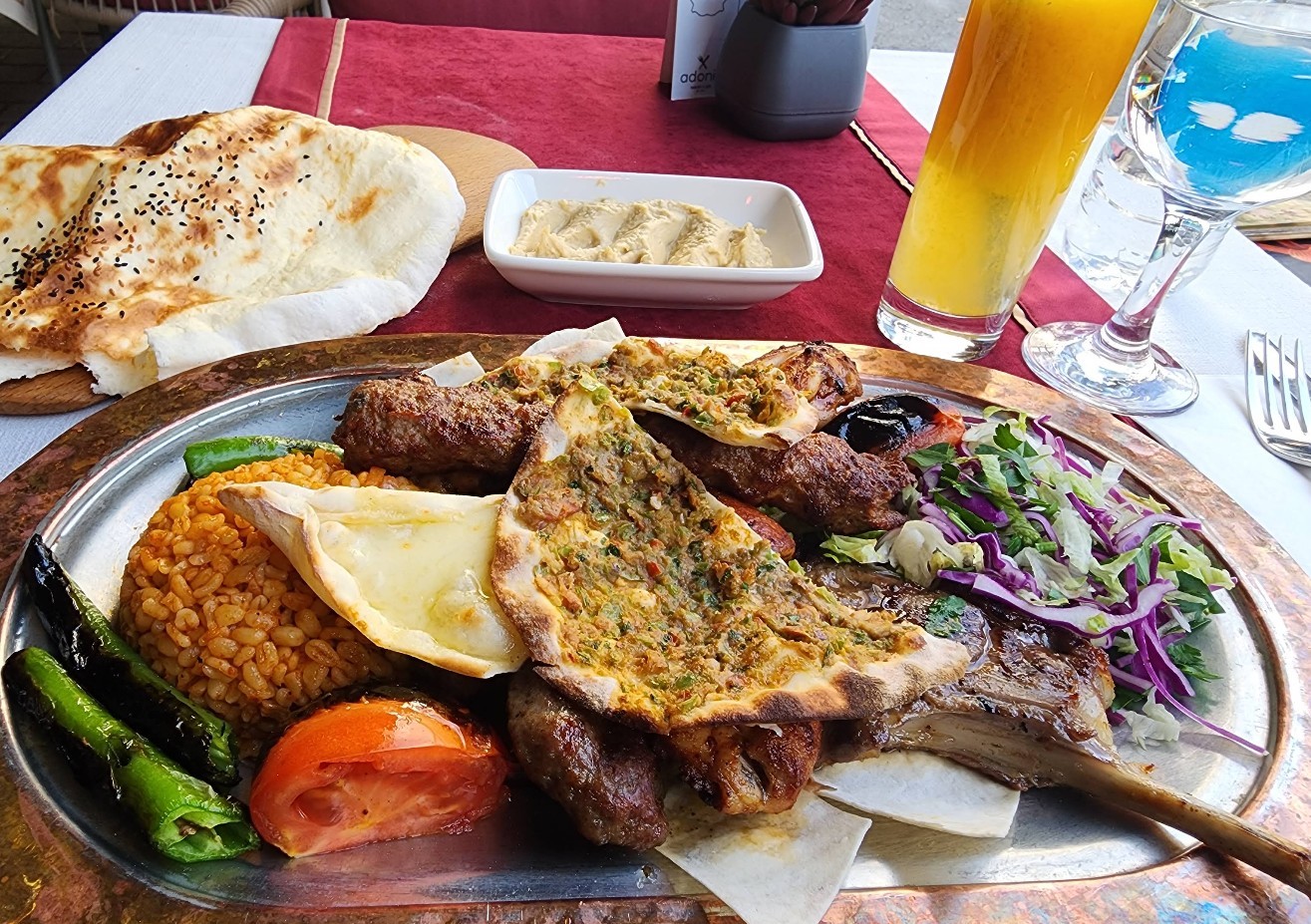 Adonin Restaurant Istanbul