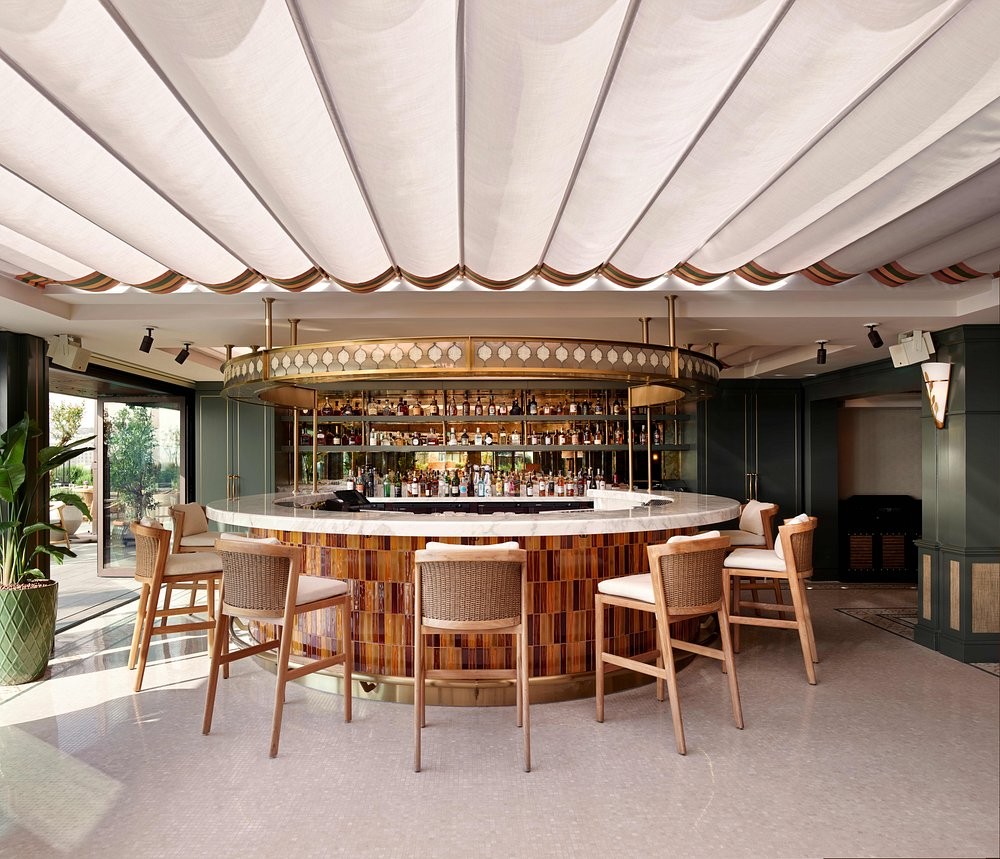 Gallada Restaurant