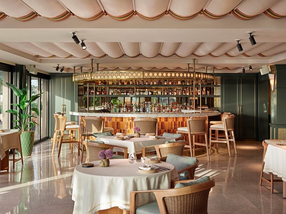 Gallada Restaurant