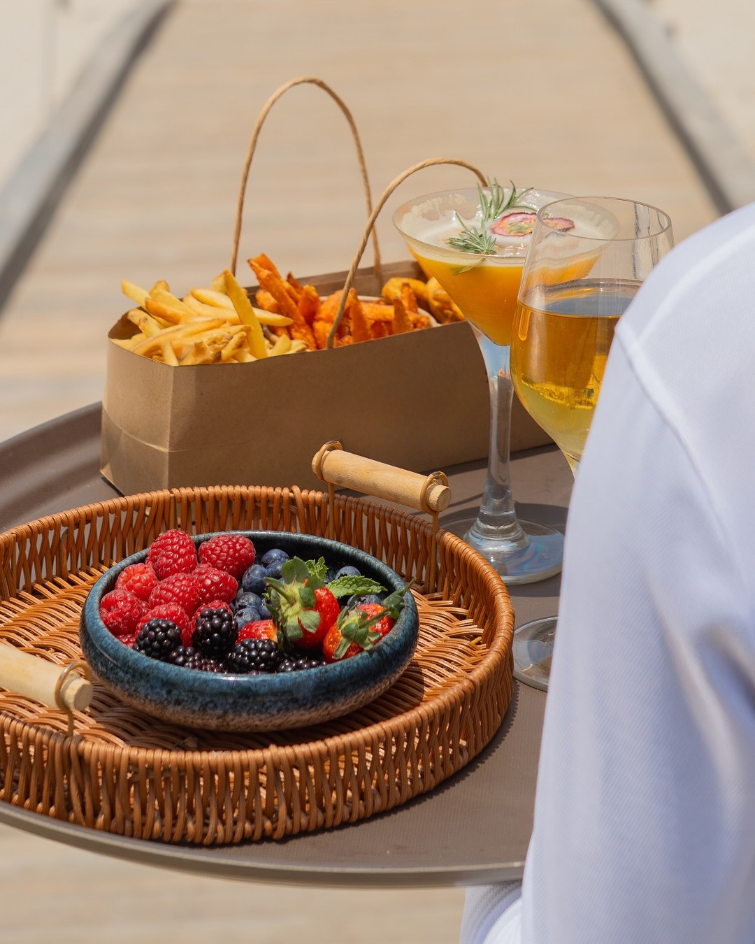 Food & Drink