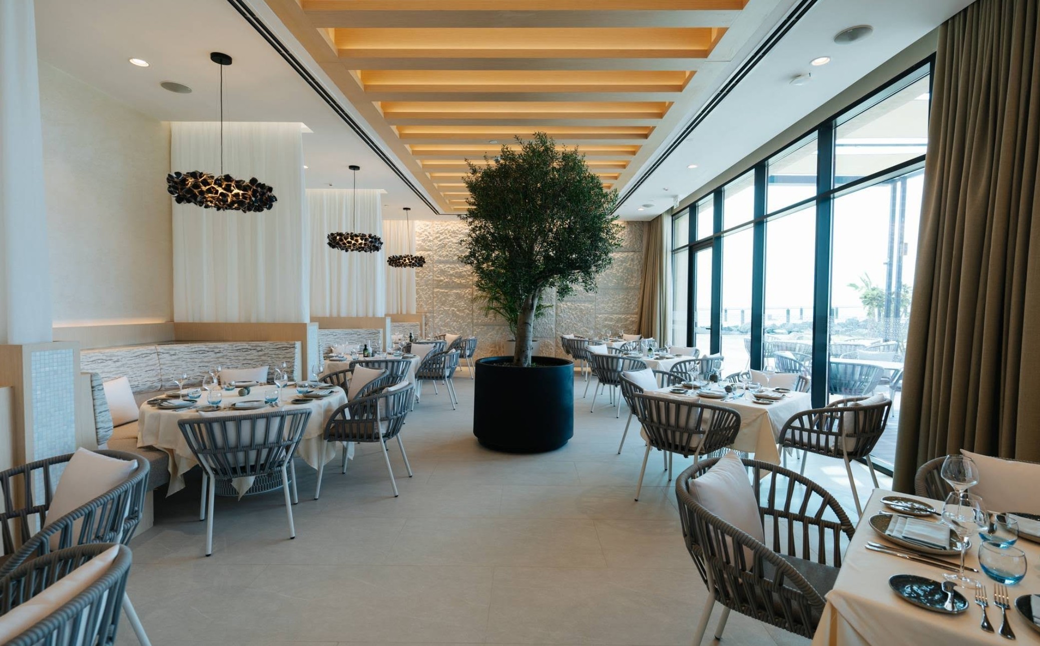 Bab Al Nojoum Hudayriyat Camp