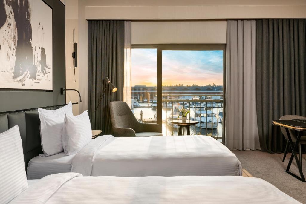 Crowne Plaza Istanbul Tuzla Viaport Marina