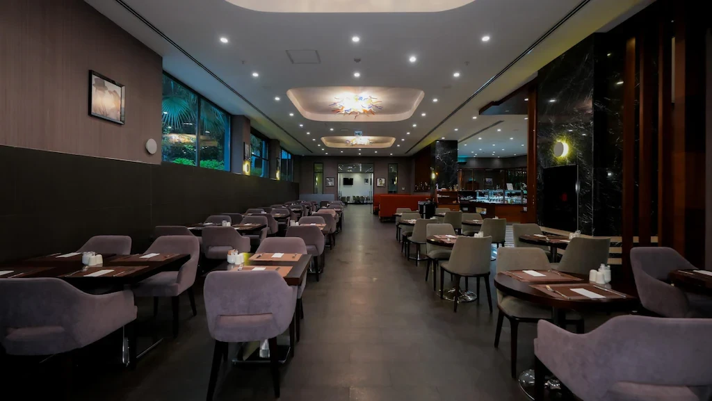 Mon Cher Restaurant