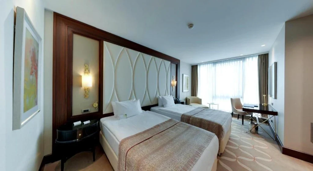 Elite World Grand Istanbul Basın Ekspres