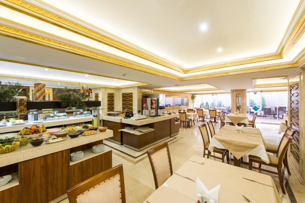 Antea Hotel Old City