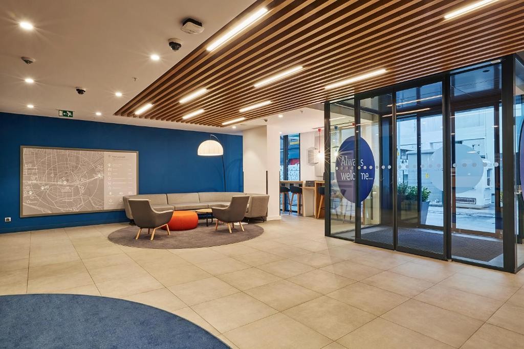 Holiday Inn Express Istanbul  Atakoy Metro