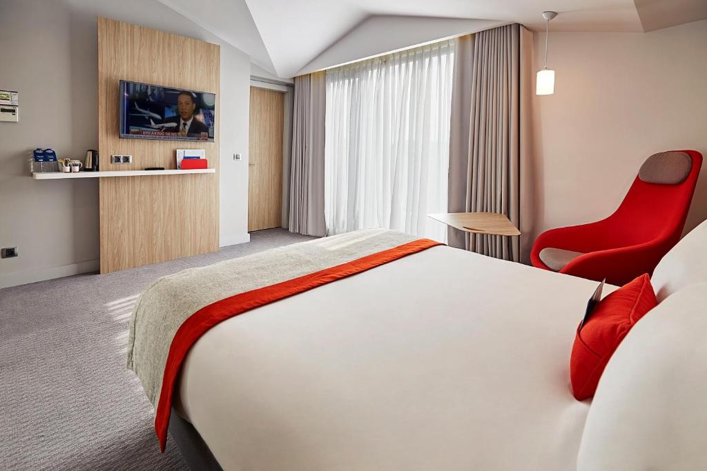 Holiday Inn Express Istanbul  Atakoy Metro