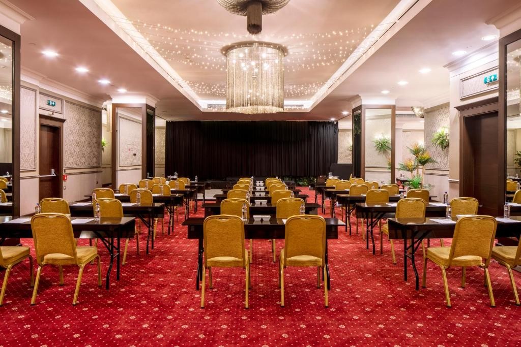 Holiday Inn Istanbul Sisli