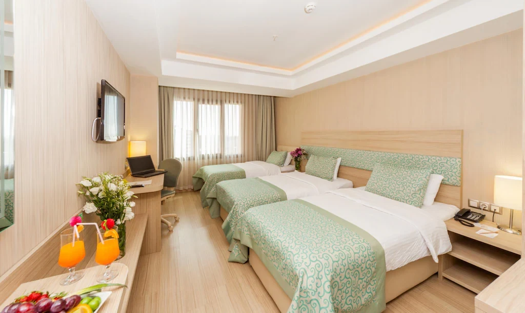 Hotel Golden Way Giyimkent