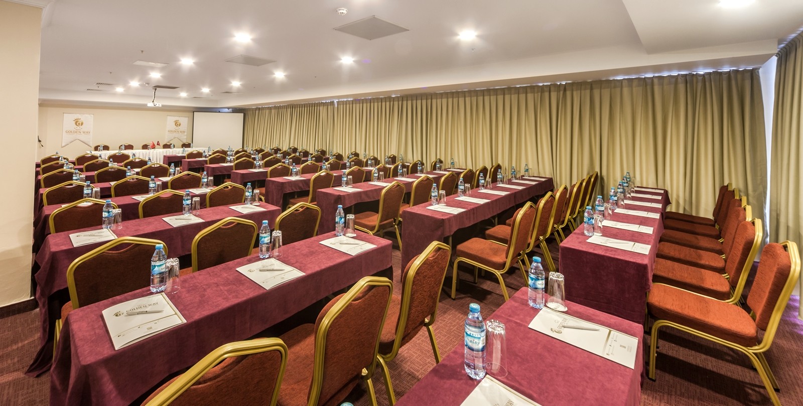 Hotel Golden Way Giyimkent