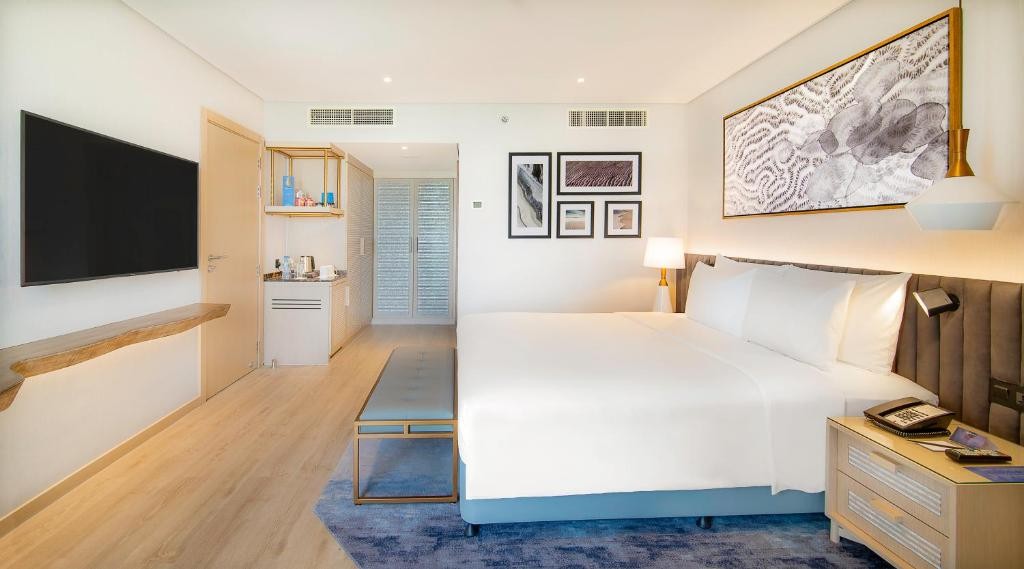 Radisson Blu Hotel & Resort Abu Dhabi Corniche