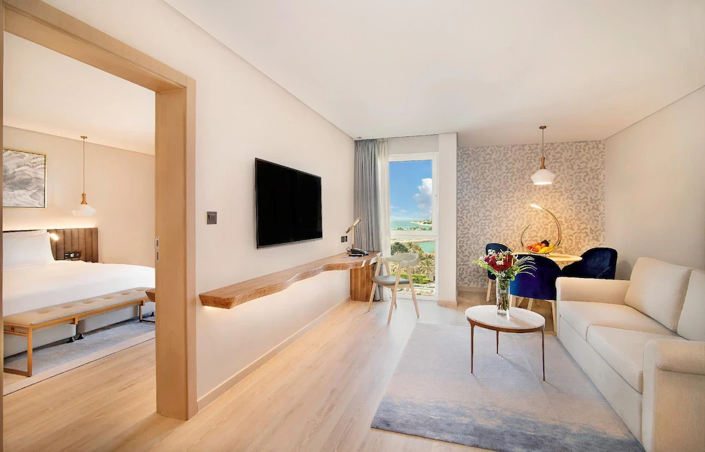 Radisson Blu Hotel & Resort Abu Dhabi Corniche