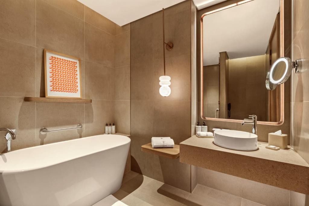 SO Ras Al Khaimah Hotel & Resort