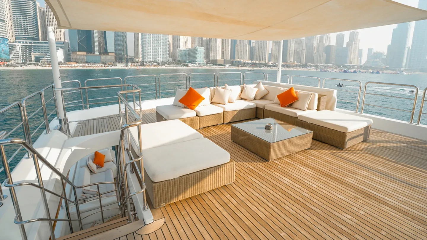 A 2 Behike Yacht Dubai