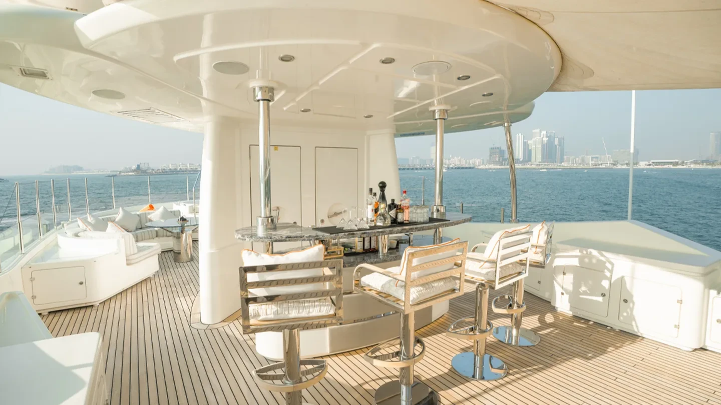 A 2 Behike Yacht Dubai