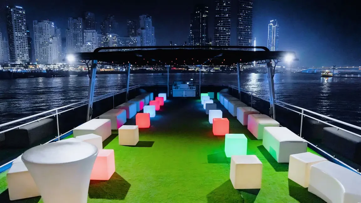 Cclusive 8 Yacht Dubai