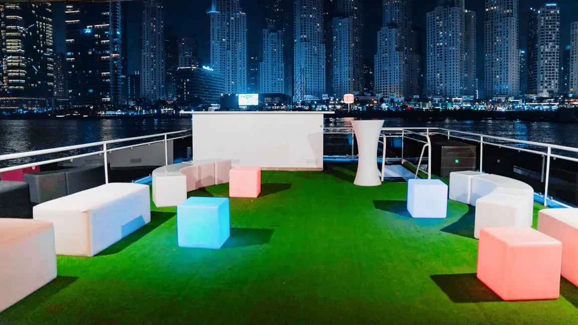 Cclusive 8 Yacht Dubai