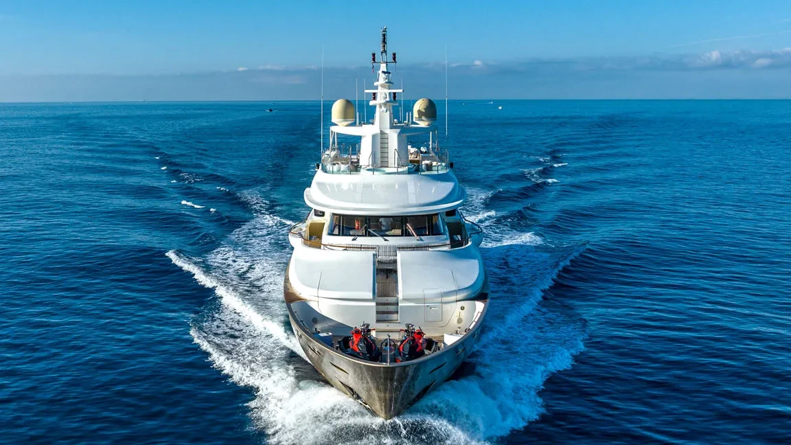 A 2 Behike Yacht Dubai