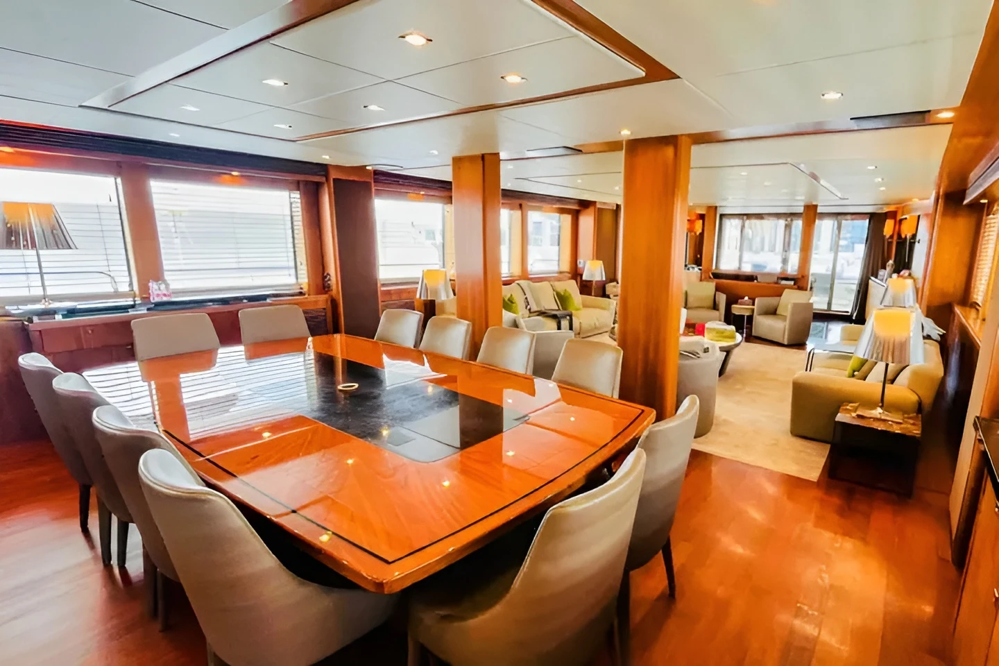 A 4 Encore  Yacht Dubai