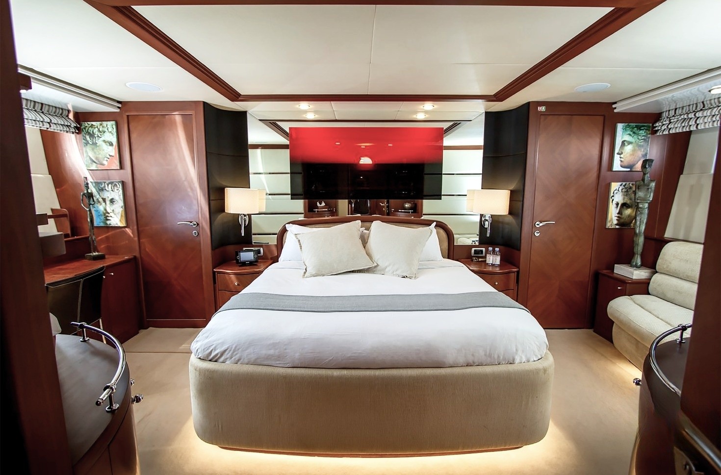 Azimut 100ft VERA Yacht Dubai