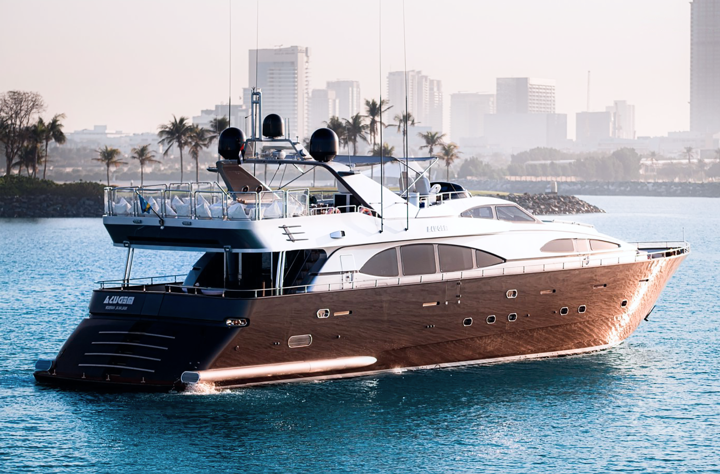 Azimut 100ft VERA Yacht Dubai