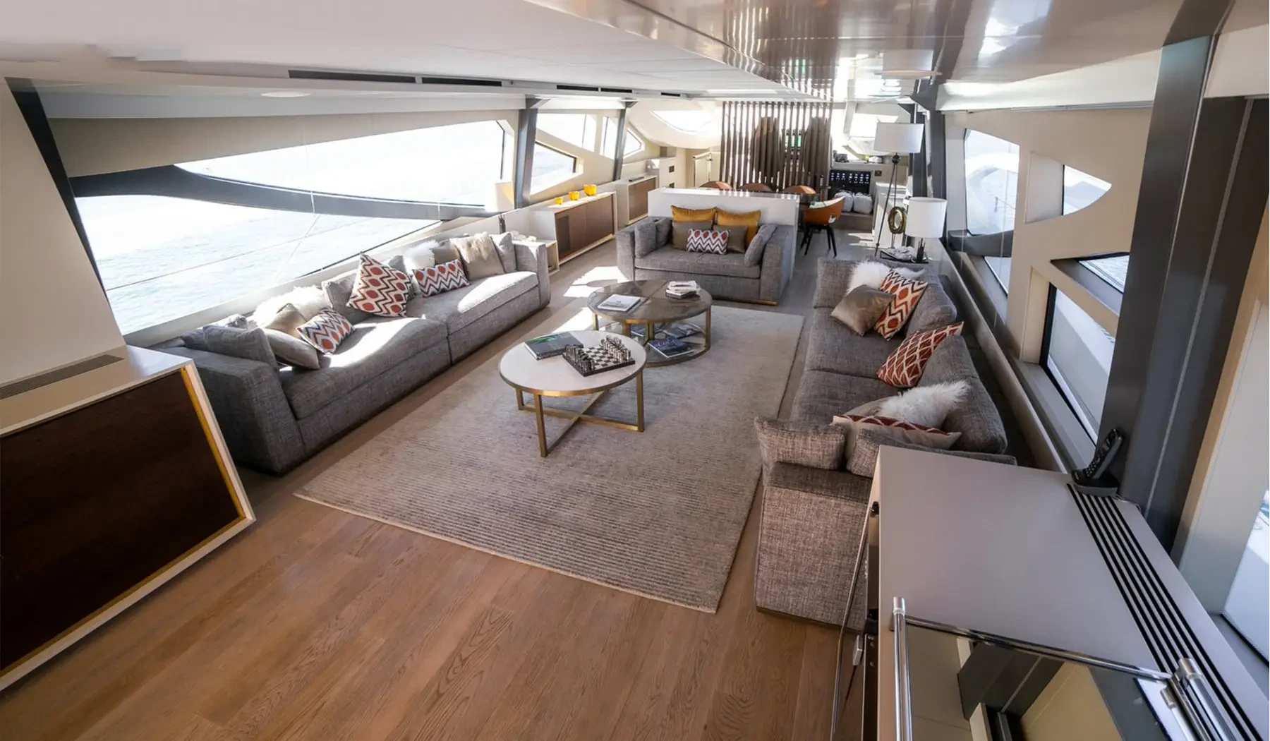 Numarine 105ft Dolice  Vita Yacht Dubai