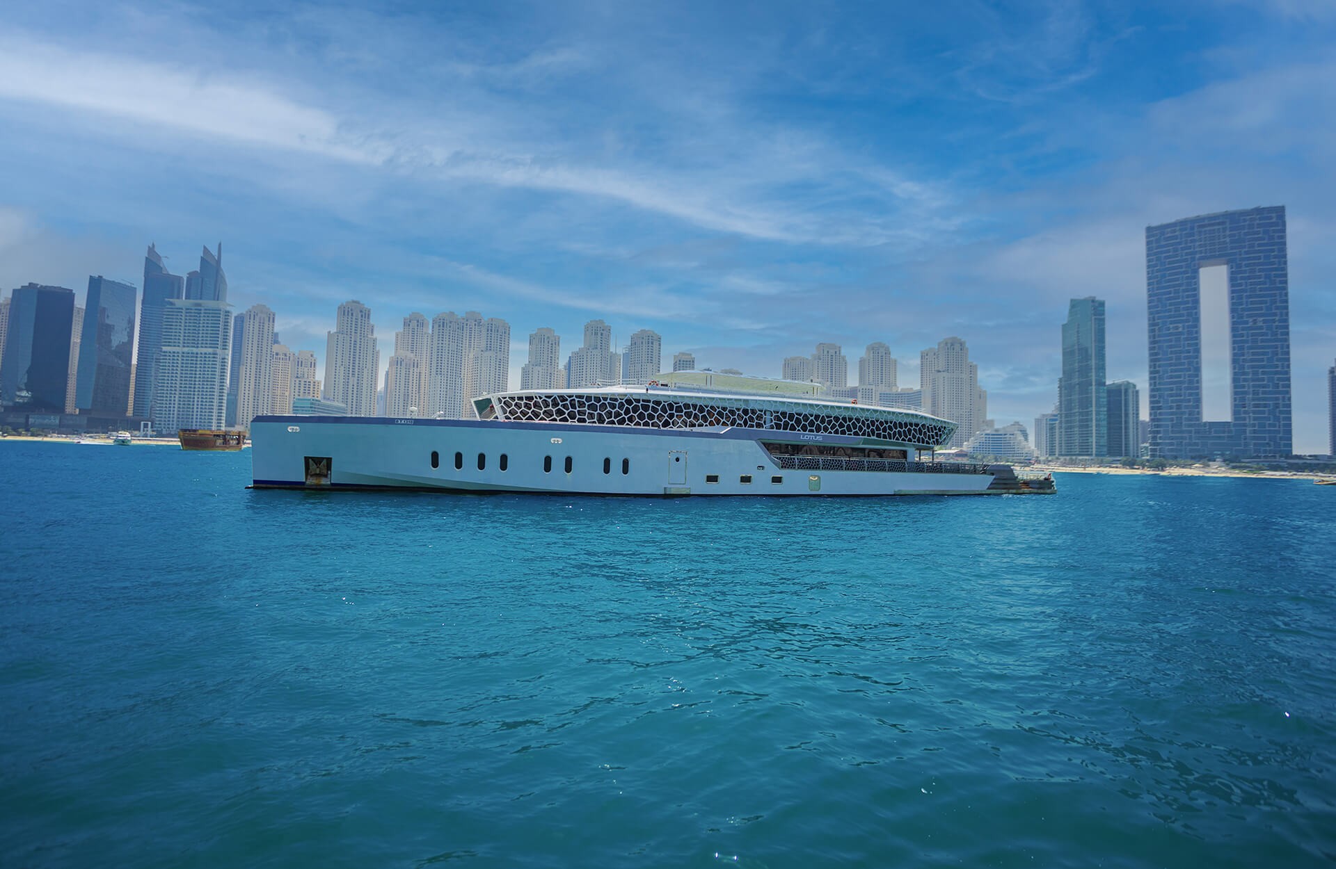 Lotus 240 Lotus Yachts Dubai