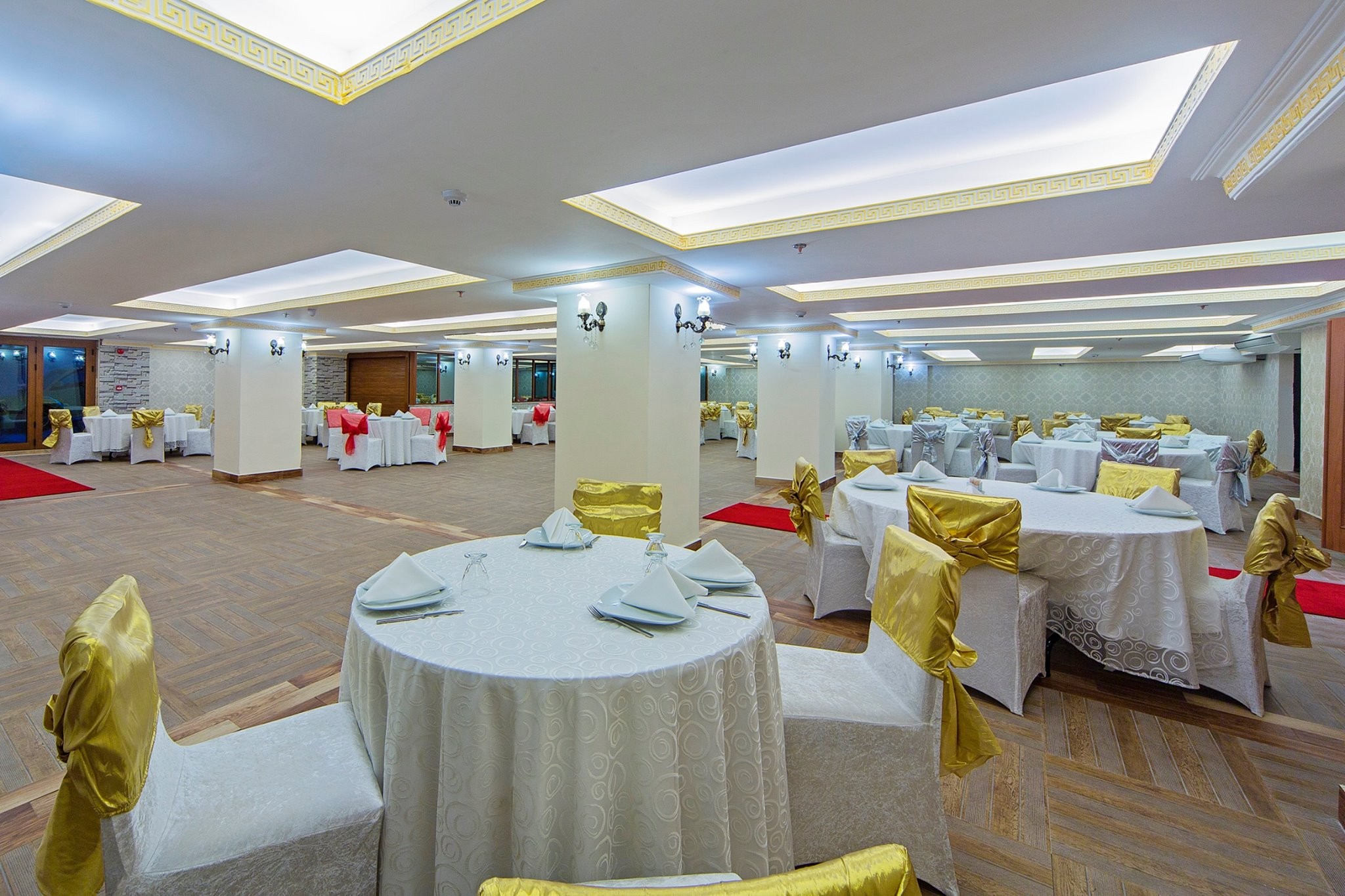 Lausos Palace Hotel