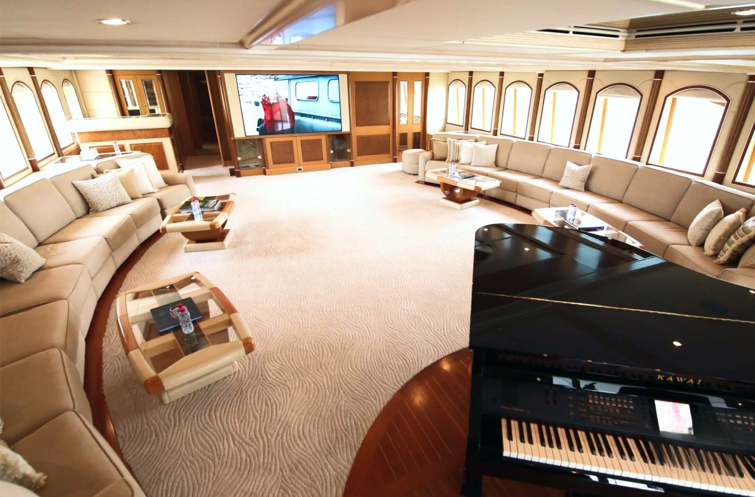 Sensation 164ft Emma Yacht Dubai