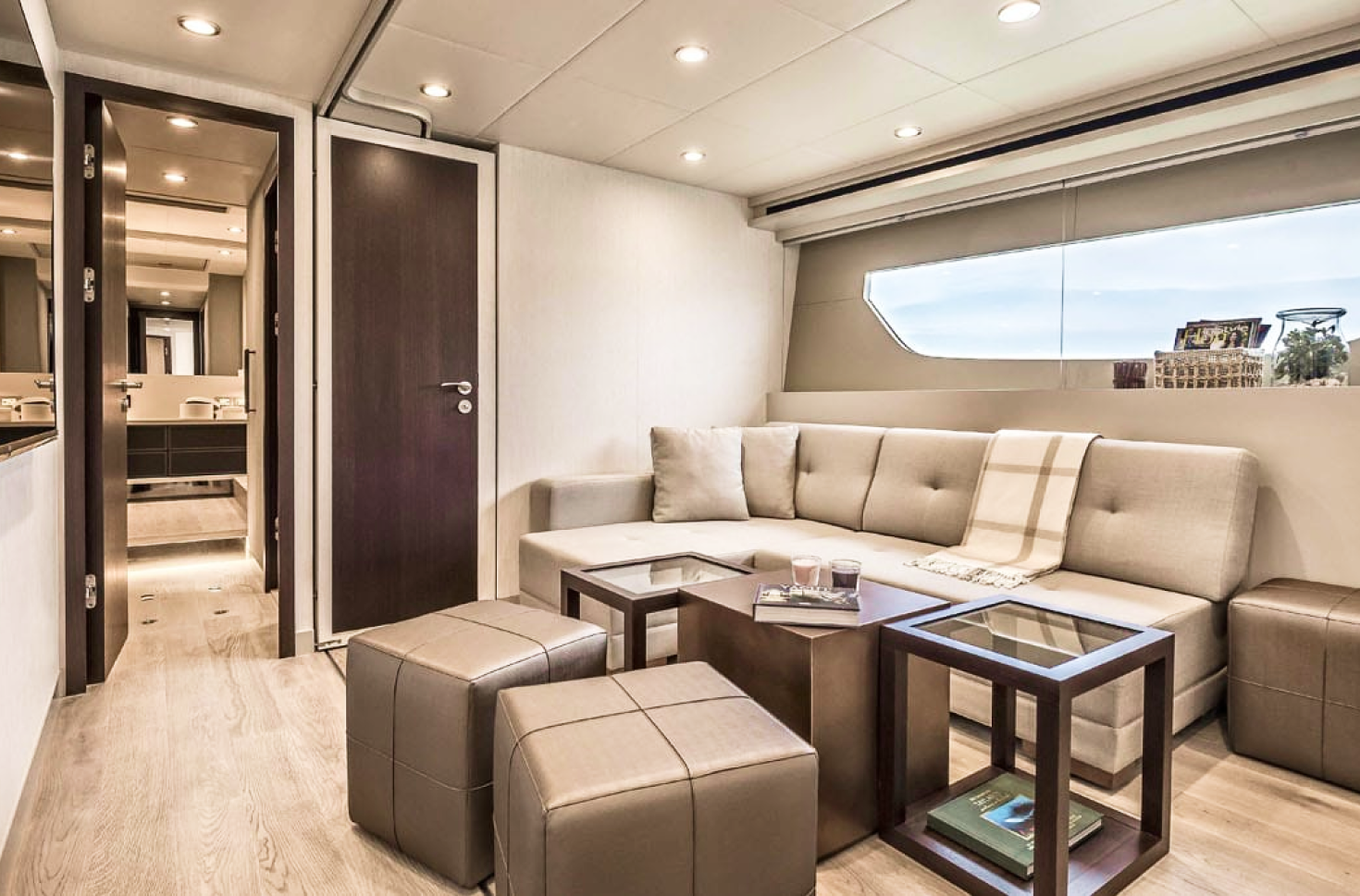 Numarine 105ft Dolice  Vita Yacht Dubai