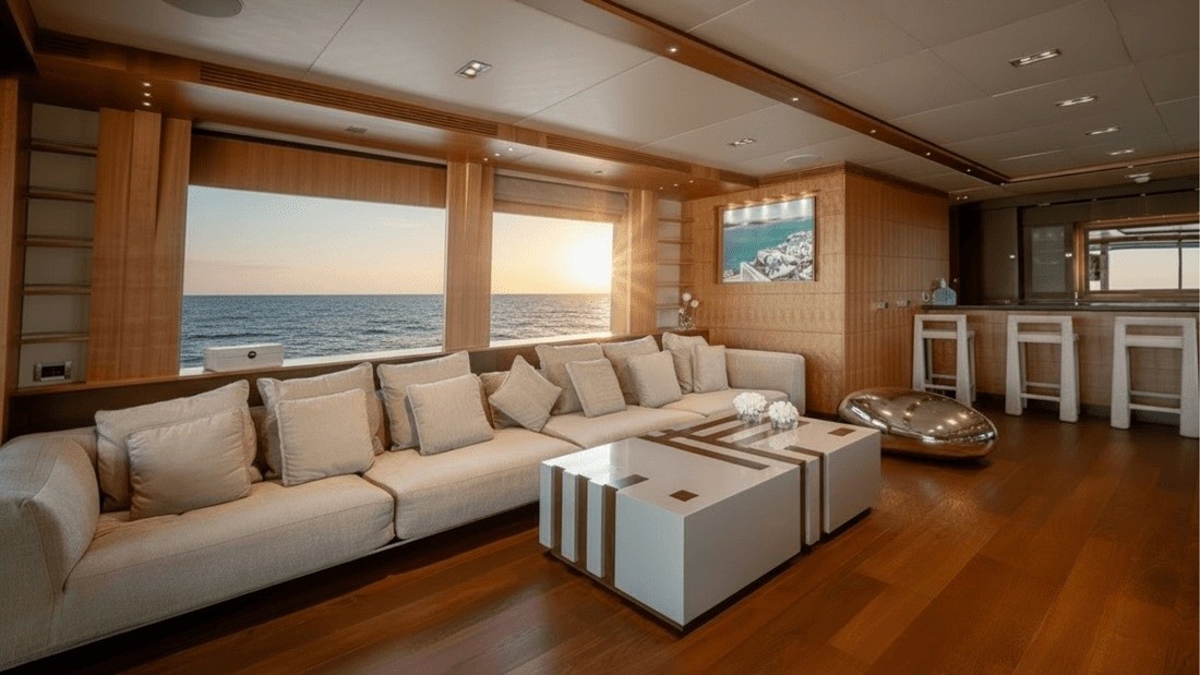 Helios Yacht Rental Dubai
