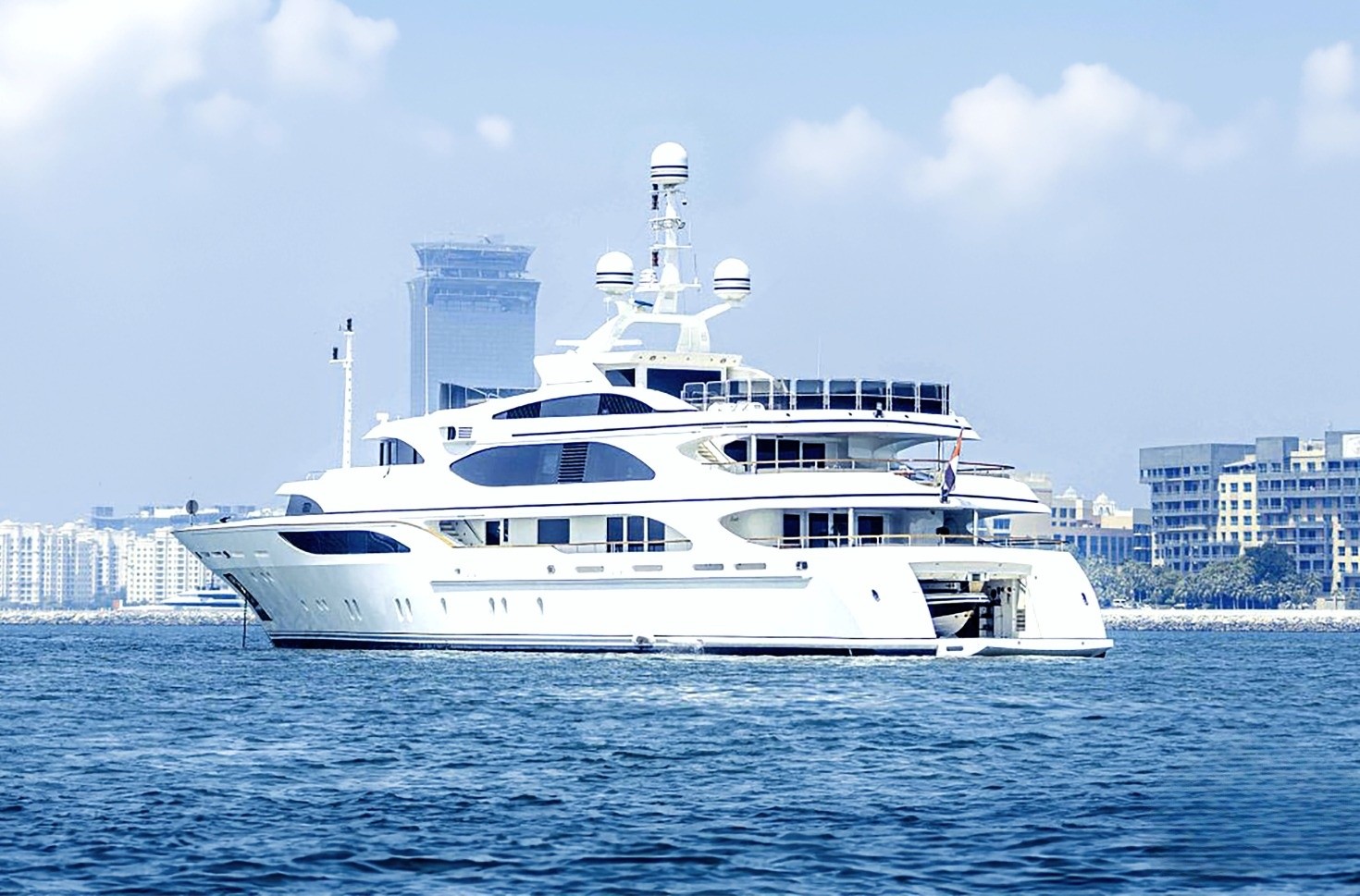 Benetti 200ft Zara Yacht Dubai