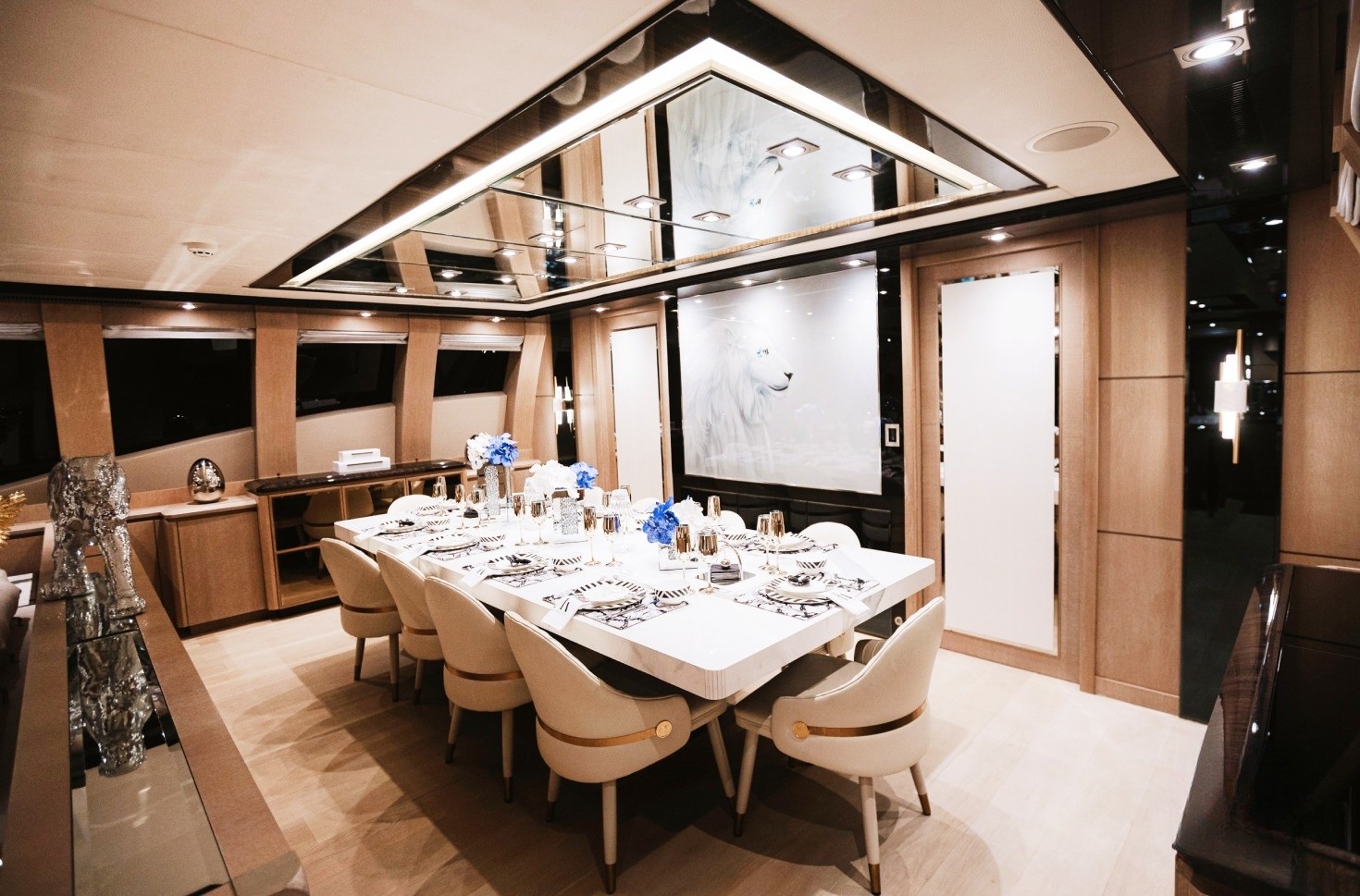 Royalty 136ft  MAYA Yacht  Dubai