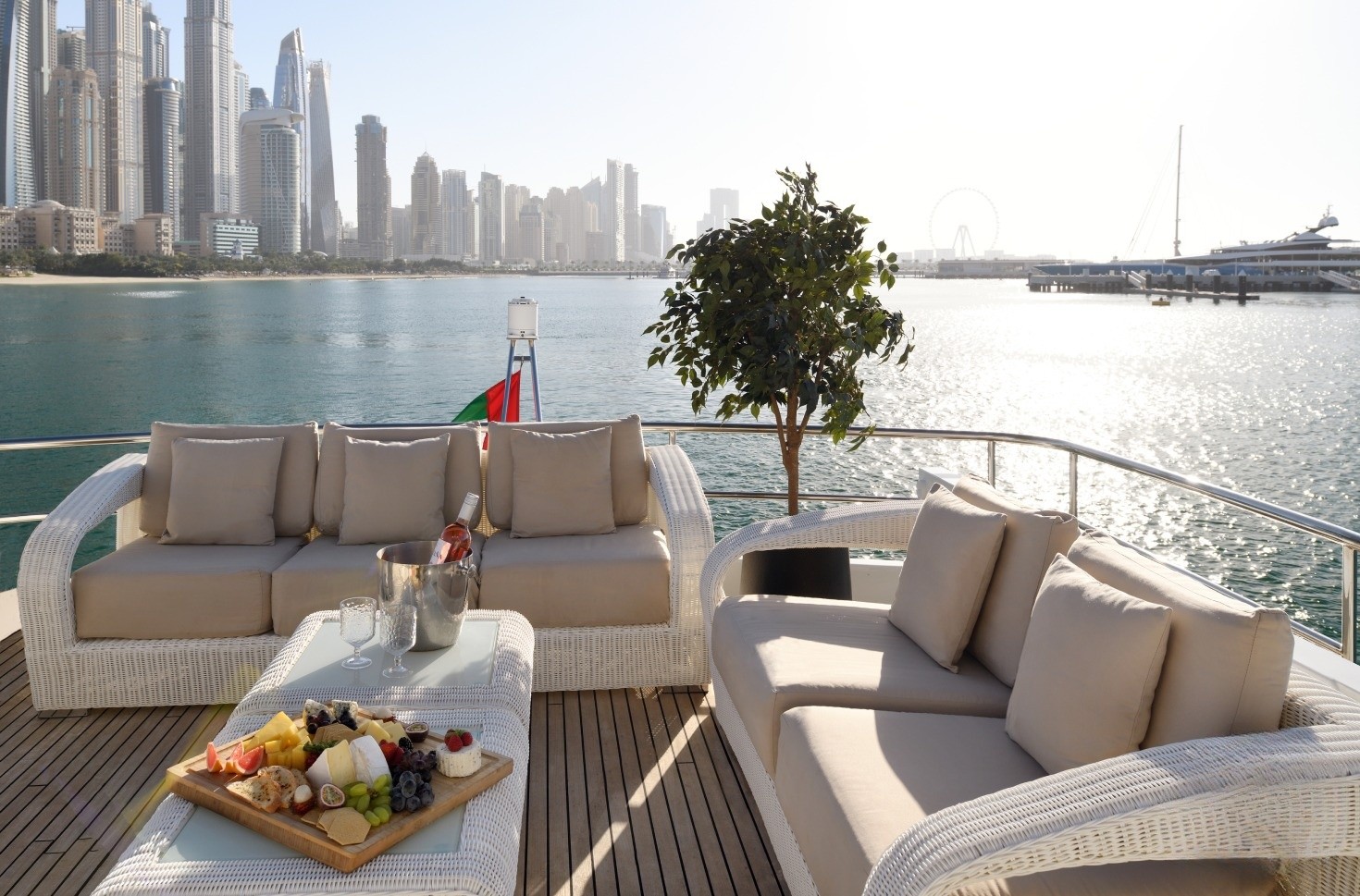 Harval 96ft Amara Yacht Dubai