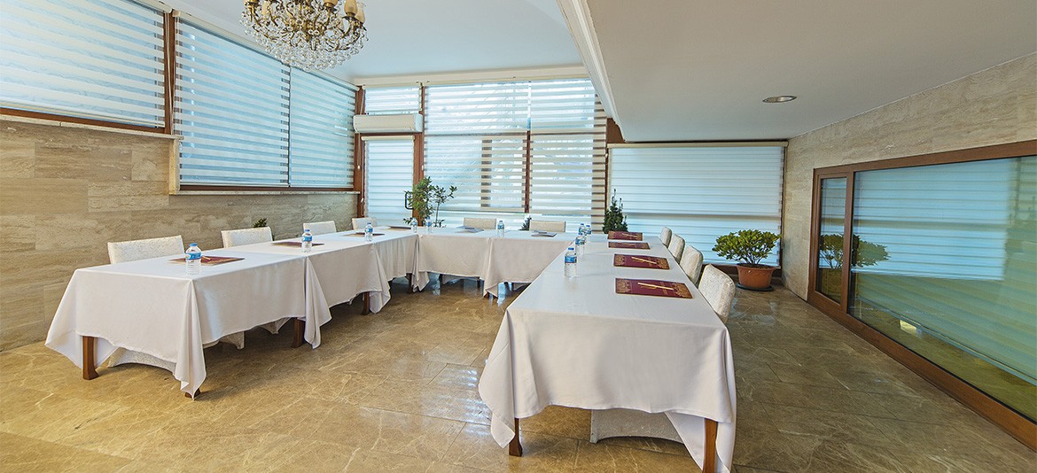 Lausos Palace Hotel